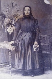 Anna Vasarábová née Murgašová (niece of Jozef Murgaš, inventor of radio transmission) (unknown date) Anna Vasarábová née Murgašová (niece of Jozef Murgaš, inventor of radio transmission) (unknown date)