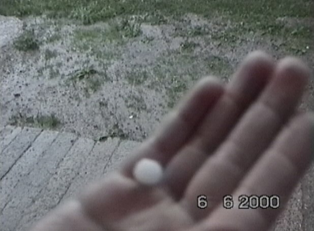 Hail in June picture 12945