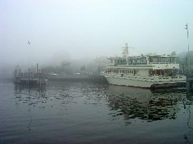Foggy departure from the Sheepshead Bay port (June 2004) Foggy departure from the Sheepshead Bay port (June 2004)
