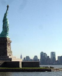 Statue of Liberty (May 2005) Statue of Liberty (May 2005)