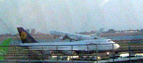 Airplane line OS88 departure (May 2005) Airplane line OS88 departure (May 2005)