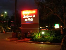 Ripley's Muzeum (December 2005) Ripley's Muzeum (December 2005)