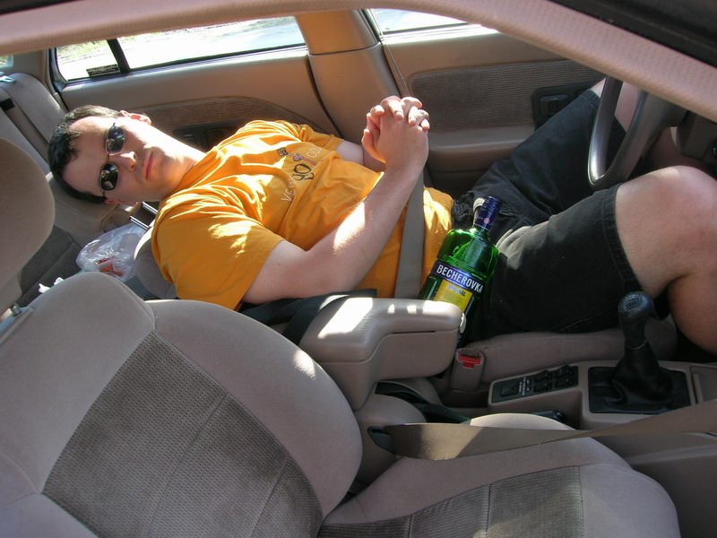 Having rest in the car (with lemonade). (December 2005)