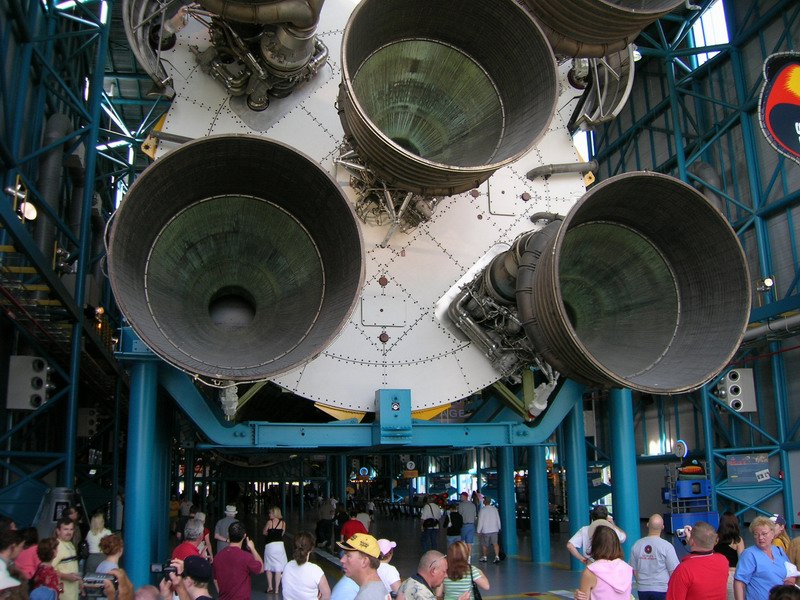 Rocket Saturn V that carried Apollo to the Moon.