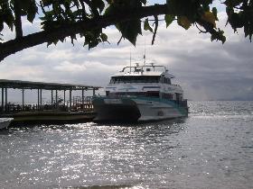 La lancha - the ferry boat (April 2006) La lancha - the ferry boat (April 2006)