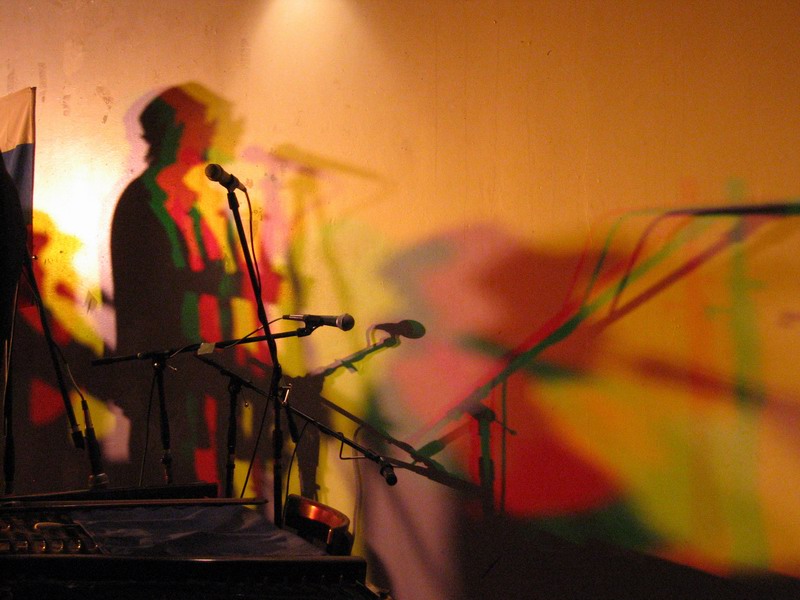 Vilo's shadows (May 2006)