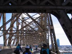 Queensboro Bridge (May 2006) Queensboro Bridge (May 2006)