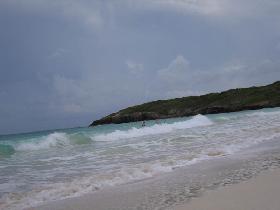 Waves on the Navio Beach (July 2006) Waves on the Navio Beach (July 2006)