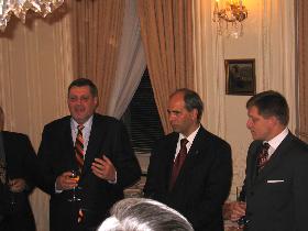 Prime minister Róbert Fico in New York (September 2006) Prime minister Róbert Fico in New York (September 2006)