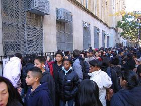 After the tests. Jojo lost in the crowd. (November 2006)