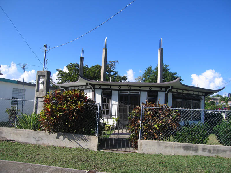 Casa China (China house) - on the corner of our street (December 2006)