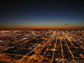 Pohľad zo Sears Tower na večerné Chicago (Október 2007)