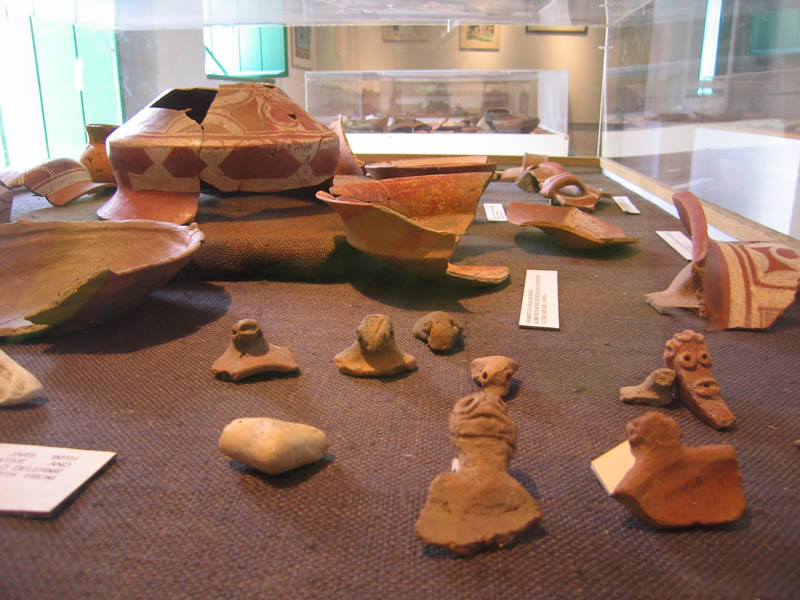 Taíno Indian pottery from pre-Columbian ages