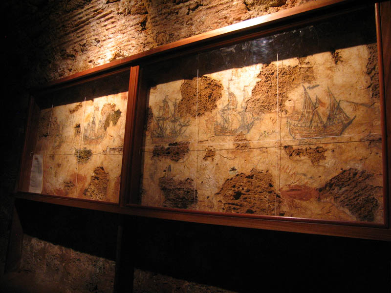 Ships drawings on the dungeon wall