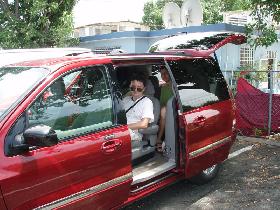 Finally in a car on the Main Island (August 2007) Finally in a car on the Main Island (August 2007)