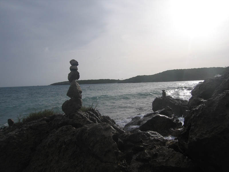 Rock sculptures - similar are on the oposite side near Navio Beach