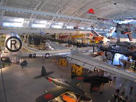 Superfortress B-29 Enola Gay The aircraft that dropped the atomic bomb to Hiroshima (June 2007) Superfortress B-29 Enola Gay The aircraft that dropped the atomic bomb to Hiroshima (June 2007)