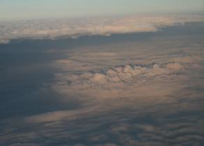The upper layer of clouds ends just as we got above it (November 2007) The upper layer of clouds ends just as we got above it (November 2007)