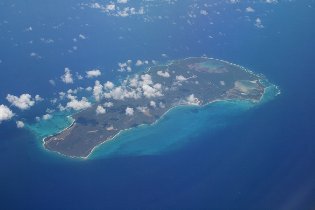 Rum Cay - interesting name! Originaly named Mamana, then renamed Santa María de la Concepción, it got the new name after a ship full of rum sank here in the 19th century. (June 2008) Rum Cay - interesting name! Originaly named Mamana, then renamed Santa María de la Concepción, it got the new name after a ship full of rum sank here in the 19th century. (June 2008)