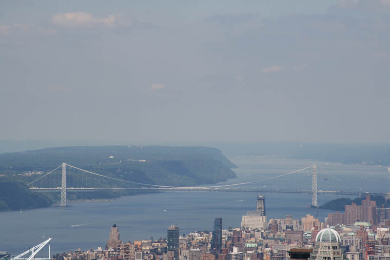 Most Georgea Washingtona ponad rieku Hudson (12 km odtiato)