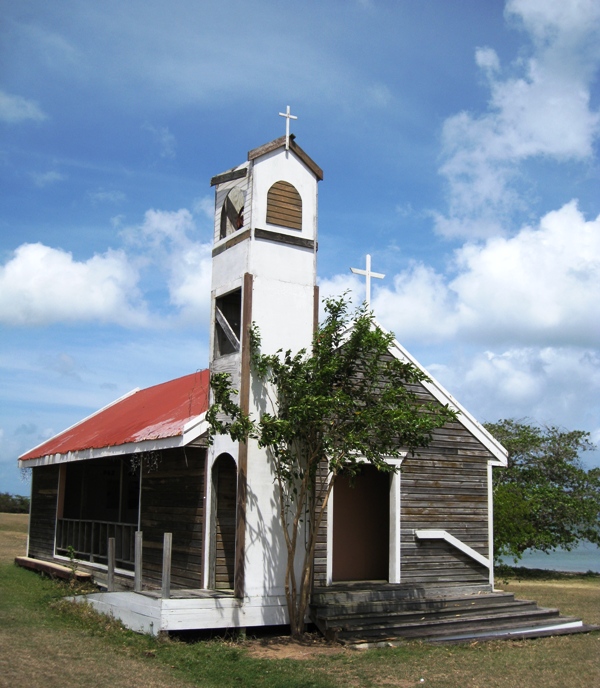 Wooden ecumenic church picture 18962