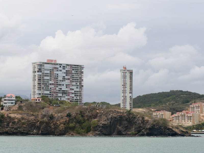 zke panelky Dos Marinas vo Fajarde