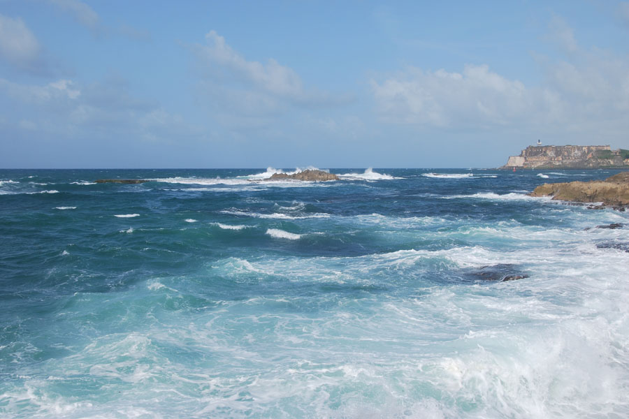 Surf at Isla de Cabras (July 2010)