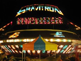 Gravitron - kids tried it couple of times (July 2010) Gravitron - kids tried it couple of times (July 2010)