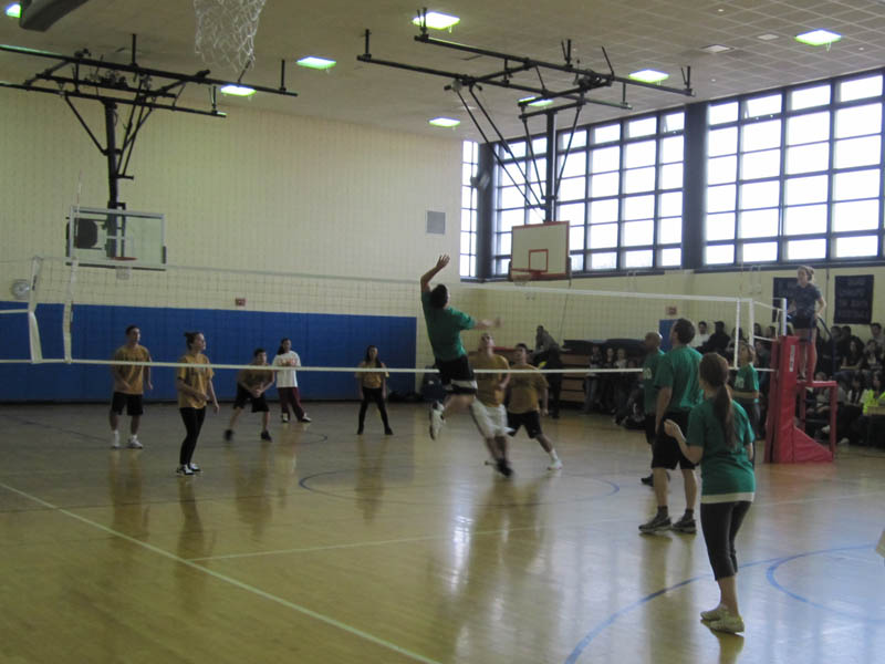 Volleyball - LMG Teachers vs. Students picture 26098