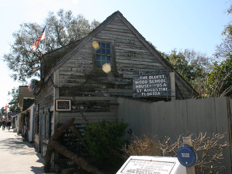 The oldest wood school house in the USA
