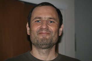 Víkend (Jún 2011) Víkend (Jún 2011)