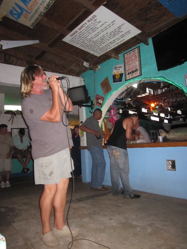 Karaoke in Mar Azul