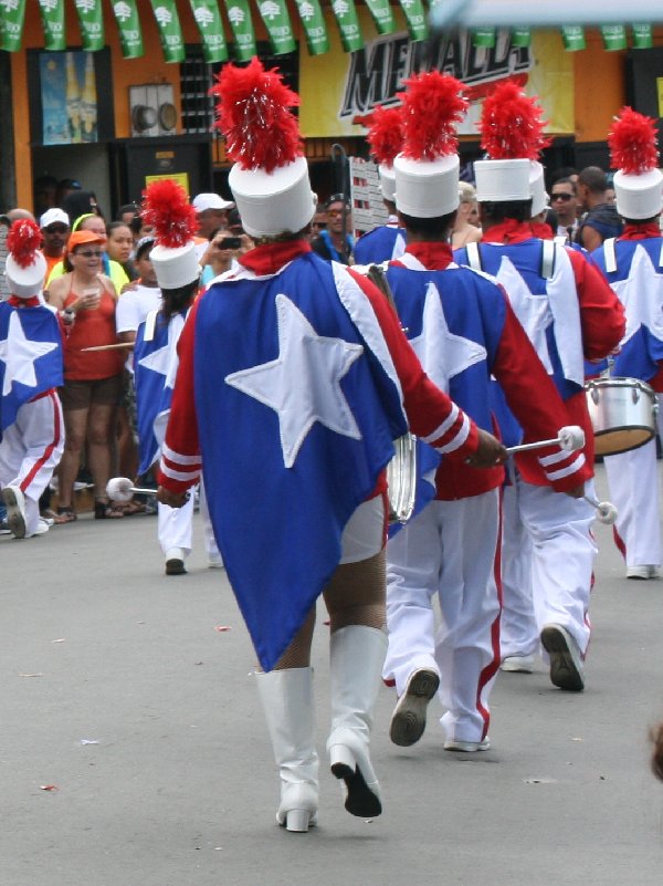 The carnival parade picture 27296