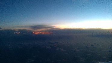 Sunset seen from airplane (September 2011) Sunset seen from airplane (September 2011)