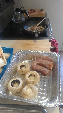 Stuffed champignons (November 2011) Stuffed champignons (November 2011)