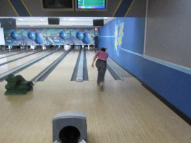 Bowling (December 2011) Bowling (December 2011)
