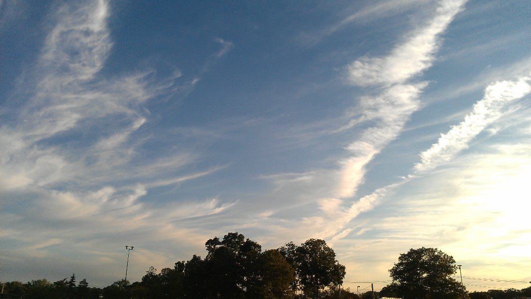 ...a takto tie oblaky vyzeraj zospodu