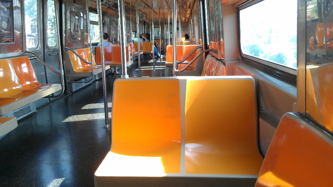 Around 4pm the B train is empty