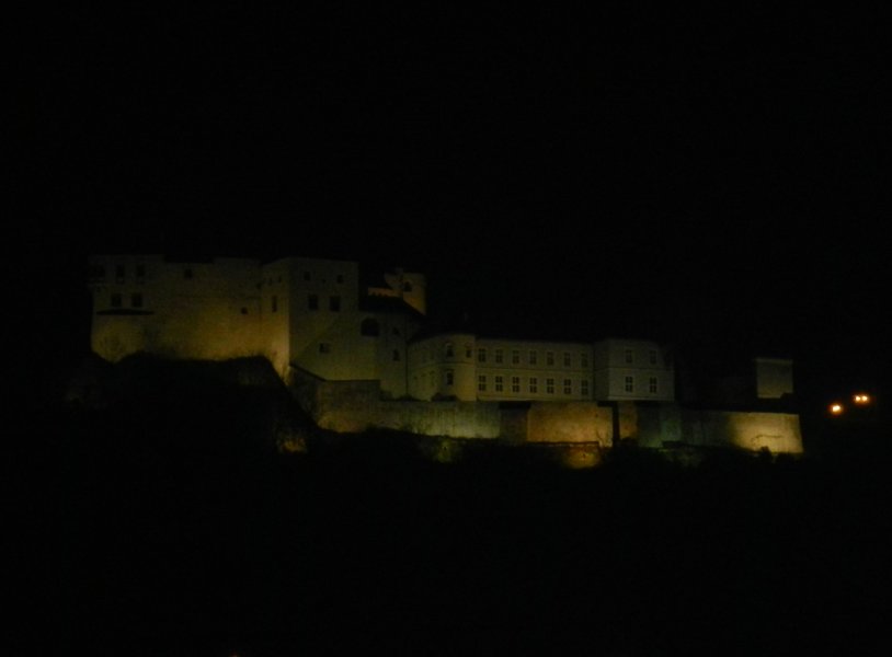 Ľupča Castle at night (November 2013)
