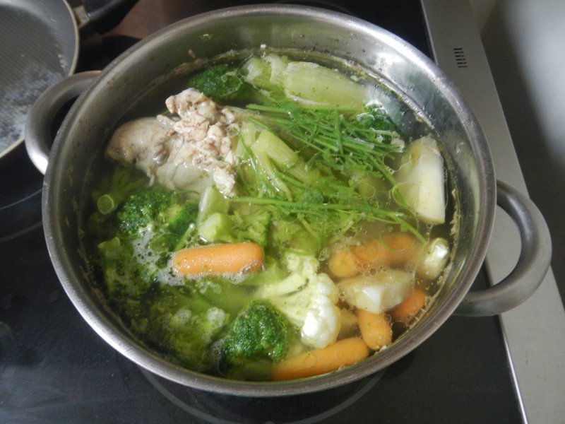 So I decided to make some chicken soup in a meanwhile - I will surely enjoy it when cleaning the snow