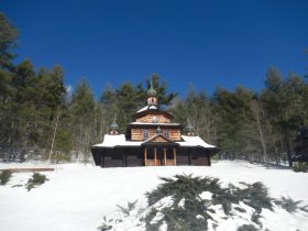 Wooden Ukrainian church (February 2014) Wooden Ukrainian church (February 2014)
