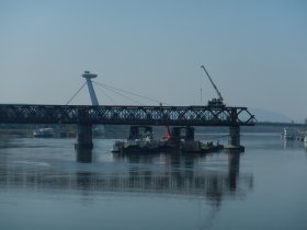 Dismantling the Old Bridge - once upon a time I used to walk through it almost every Friday (March 2014) Dismantling the Old Bridge - once upon a time I used to walk through it almost every Friday (March 2014)