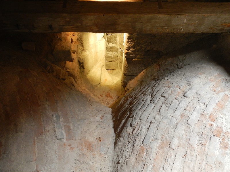 Detail of the brick vault