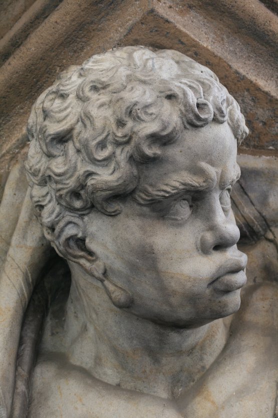 Detail of a statue on Romanian Embassy