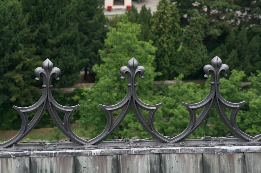 Top of the roof detail