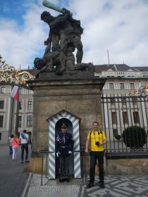Hradná stráž (Jún 2014) Hradná stráž (Jún 2014)