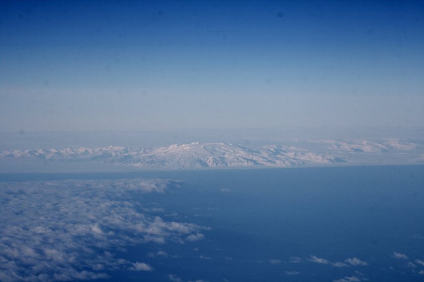 The view of Greenland is amazing - from the warm cabin of my plane