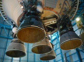Five engines of the first stage of Saturn V rocket (September 2016) Five engines of the first stage of Saturn V rocket (September 2016)