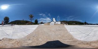 Memorial to the victims on a helicopter crash (August 2018) Memorial to the victims on a helicopter crash (August 2018)