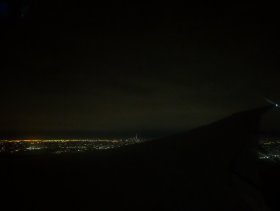 Manhattan at night is fascinating, especially from a bird's-eye view (April 2019) Manhattan at night is fascinating, especially from a bird's-eye view (April 2019)
